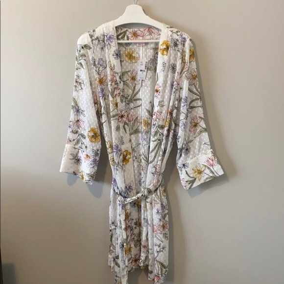 Floral Sheer Kimono - Picture 2 of 7